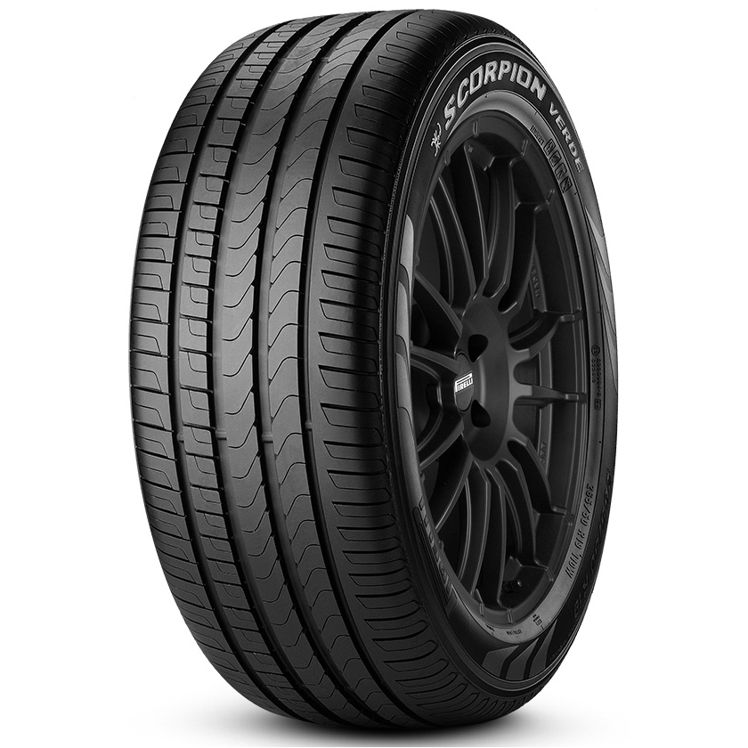P ZERO PZ4 225/40ZR18 (92Y) XL [15113]